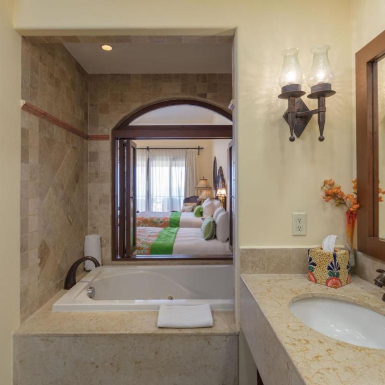 Hacienda Encantada Resort & Spa - Suite Familiar - 4