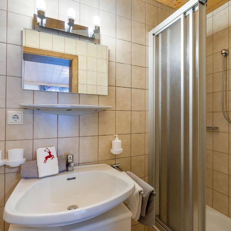 Appartement Traumblick - Apartment mit 2 Schlafzimmern und Dusche - 45