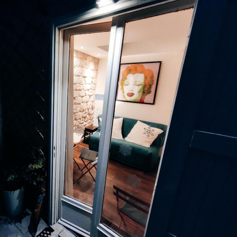 Romantic Tiny House inside Montmartre - Maisonette - 1