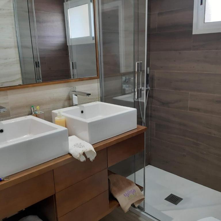 Bajo con jardín a 100 metros de la playa - Apartamento de 3 dormitorios - 8