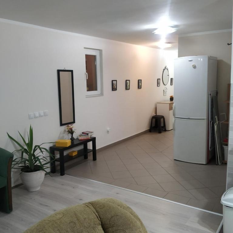 ARIANA apartman - Three-Bedroom Apartment - 11