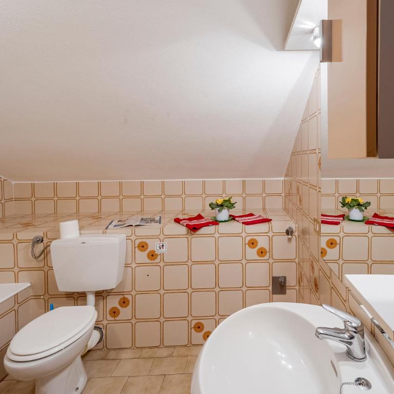 Loano Apartment Pool & Garden - Appartamento su 2 Livelli - 17