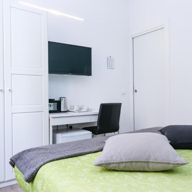 Lia Rooms - Camera Matrimoniale - 3