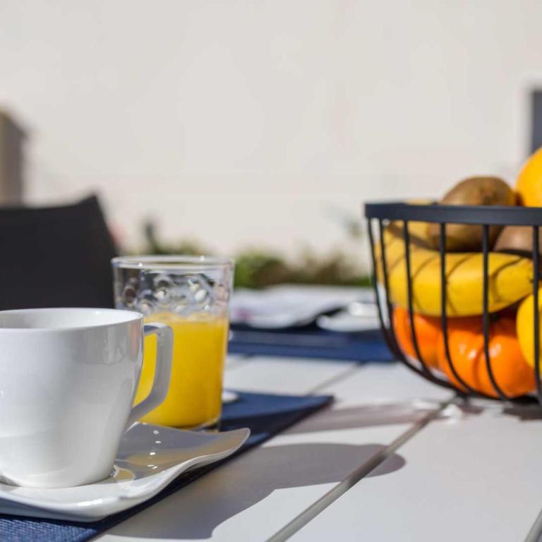 HigueronRentals La Orilla - Two-Bedroom Apartment - 19