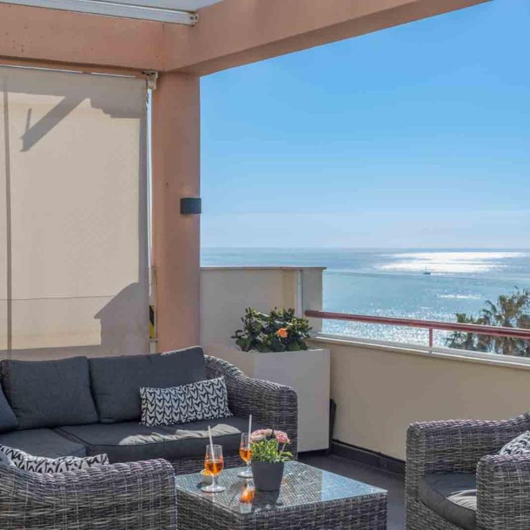 HigueronRentals La Orilla - Two-Bedroom Apartment - 21
