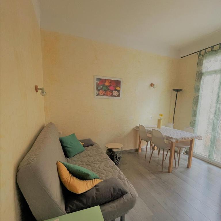 Les 12 Sables - Appartement avec Balcon - 12
