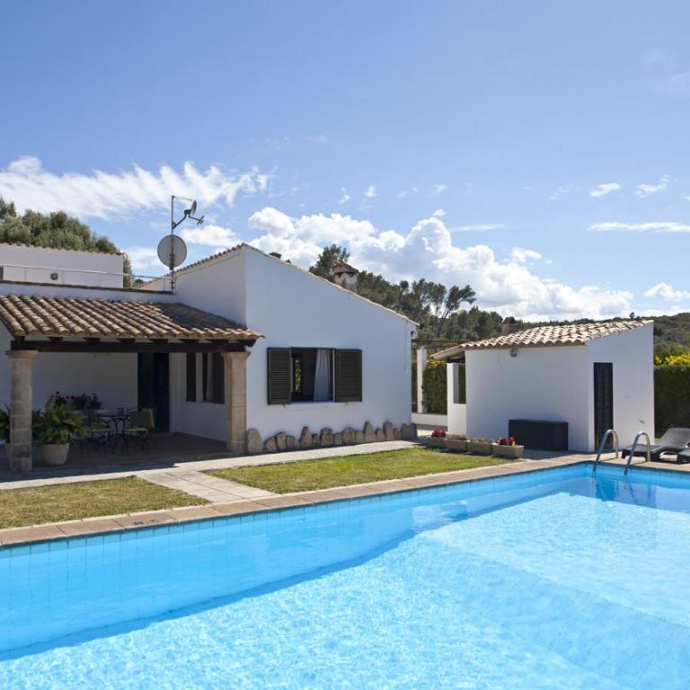 Can Seguinot - Three-Bedroom Villa - 3