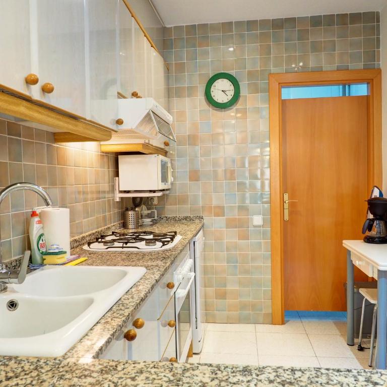 Apartamento Burdeos by Hello Homes Sitges - Apartamento de 3 dormitorios - 14