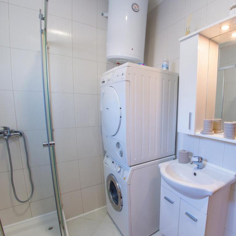 Mila Apartments - Two-Bedroom Apartment - 7
