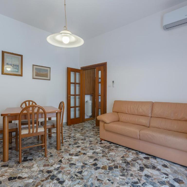 GuestHost - a 500 mt dalla Certosa Apartment - Appartamento con 1 Camera da Letto - 4
