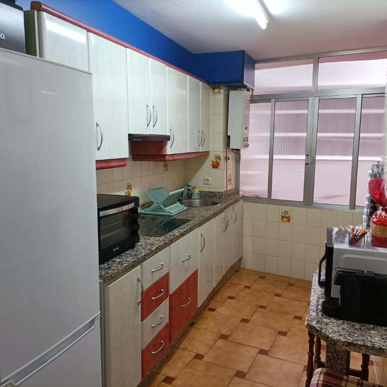 Apartamentos San Antón 2 - Apartamento de 3 dormitorios - 18
