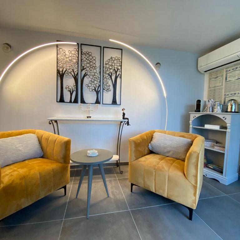 Ô Tilia d'Azur - Suite - Vue sur Piscine - 9