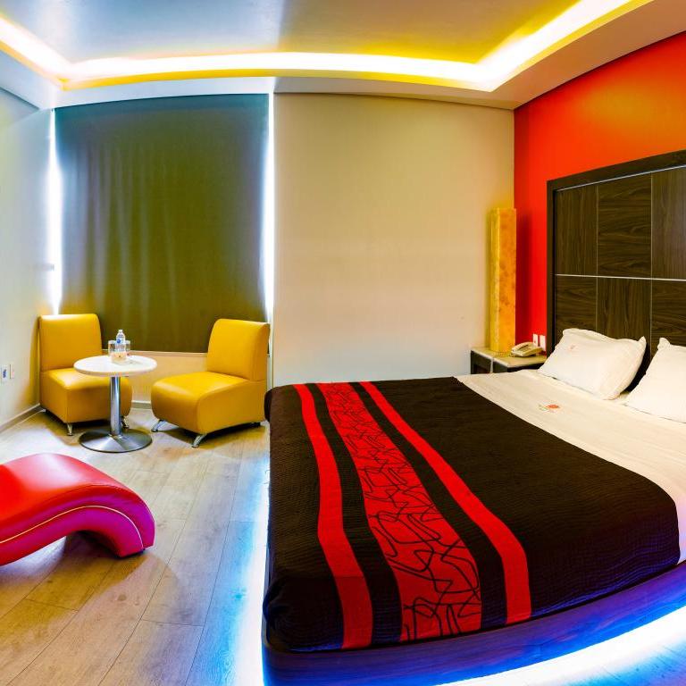 Plutarco Suites - Deluxe Room - 10