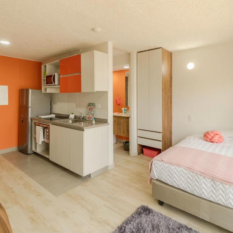 LivinnX Barranquilla - Habitación Individual con baño - 1