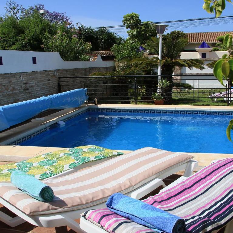 El Descanso - by Costadelsolholiday FAMILY VILLA BY MARINA heated private pool! - Villa - 2