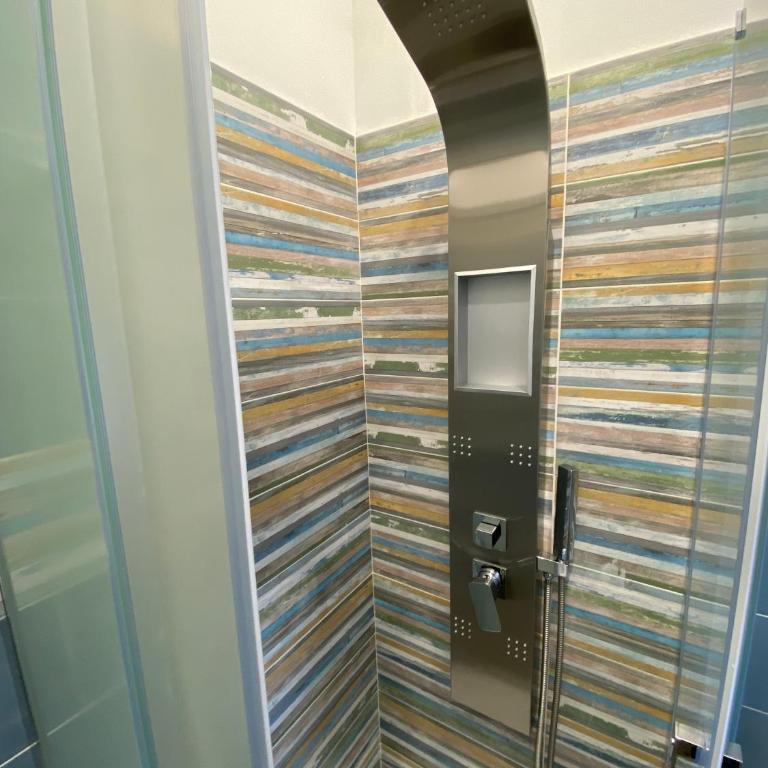 IN CENTRO ROOMS Vicino Cefalù SELF-CHEK-IN - Economy Double Room - 2