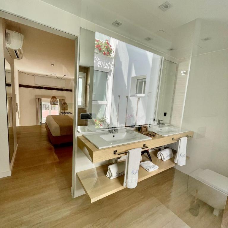 Hotel Emblemático Hi Suites - Suite Dúplex - 11