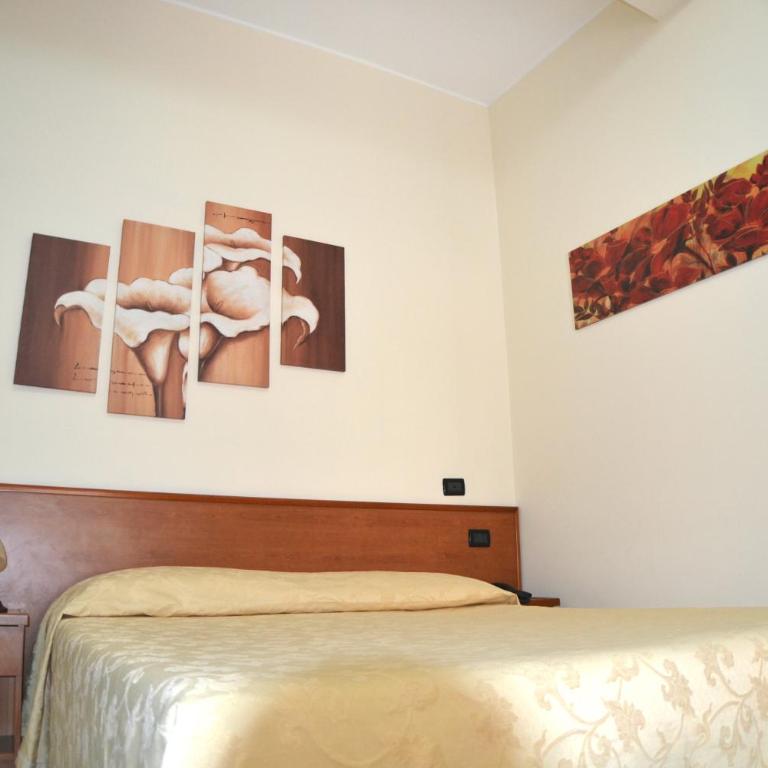 B&B Centrale Affittacamere - Camera Matrimoniale - 5