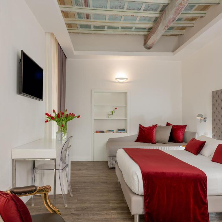 Hotel Navona - Camera Tripla - 2