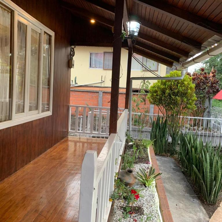 MY HOUSE IN MACAS - Apartamento de 3 dormitorios - 16