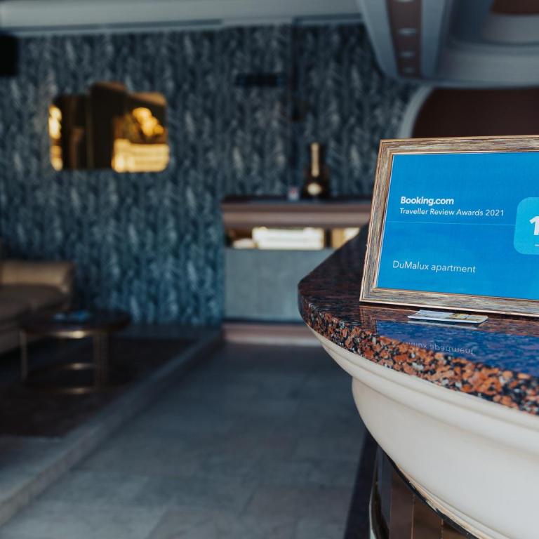 DuMalux Room - One-Bedroom Apartment - 27