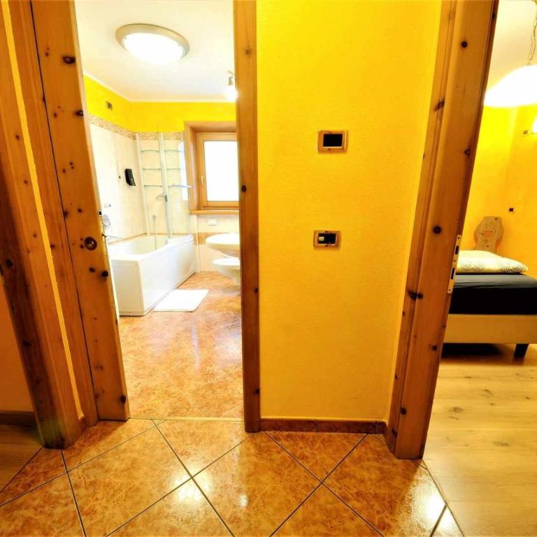 Alpen Royal by Livigno Accomodation - Appartamento con 2 Camere da Letto - 23