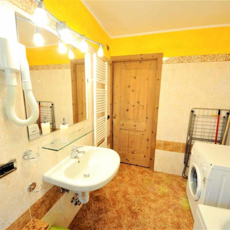 Alpen Royal by Livigno Accomodation - Appartamento con 2 Camere da Letto - 26