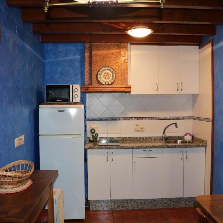Ereba, casa en Nueva a 3 km de la playa CA-33-AS - Three-Bedroom House - 5