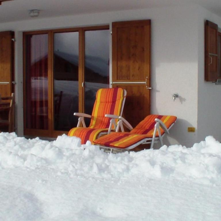 Chalet Lucille - Apartment mit Blick auf die Berge - 11