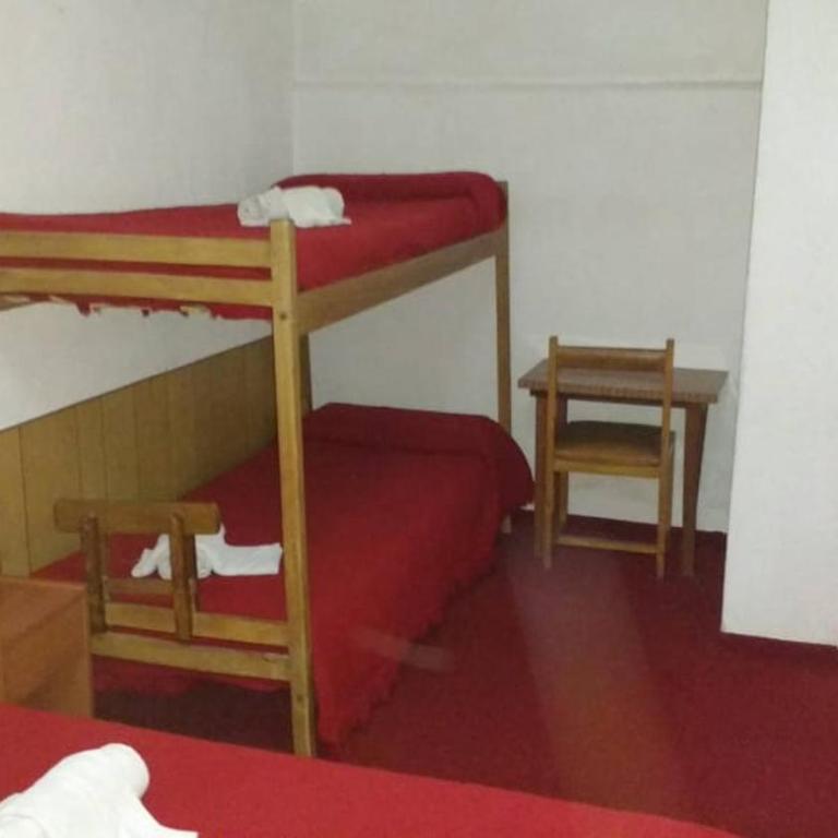 Hotel La Argentina - Habitación Cuádruple Económica - 4
