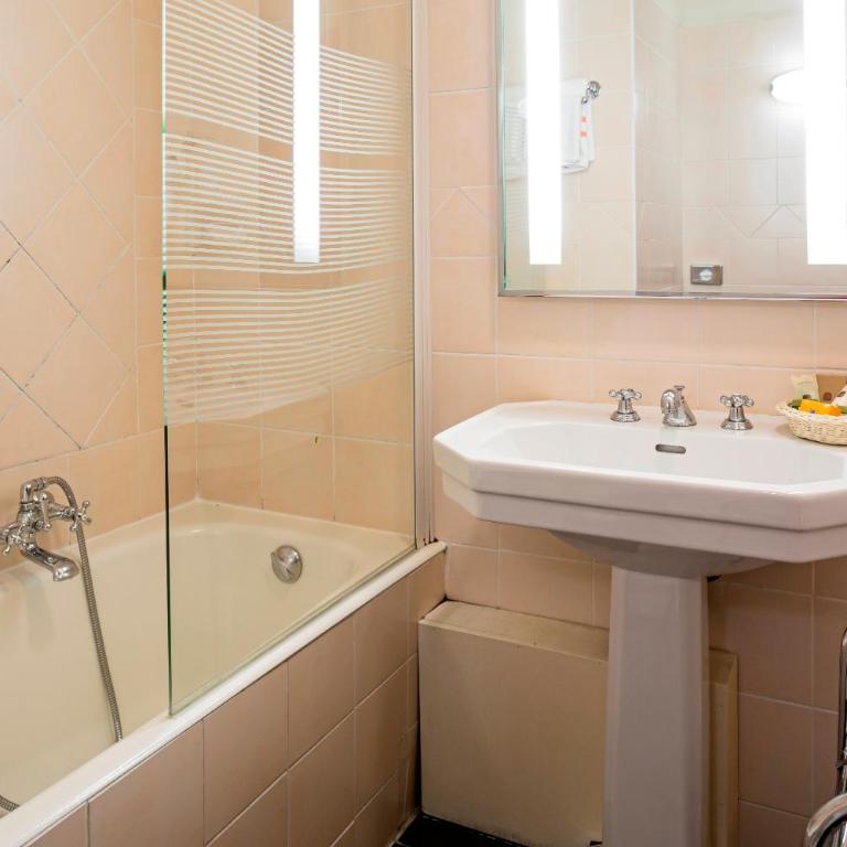 Best Western Hotel Matisse - Chambre Supérieure Lit Queen-Size - 1