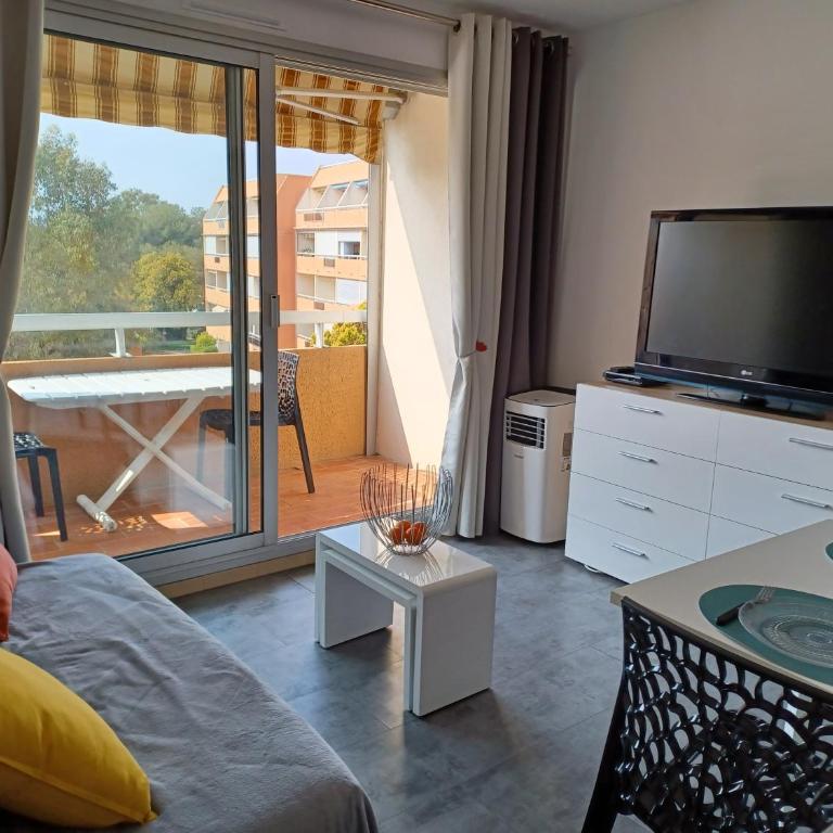 Appart cosy en bord de mer - port Santia Lucia St Raphaël - Appartamento con 1 Camera da Letto - 1