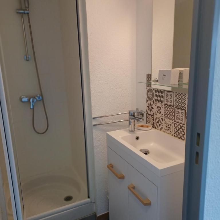 Appart cosy en bord de mer - port Santia Lucia St Raphaël - Appartamento con 1 Camera da Letto - 14
