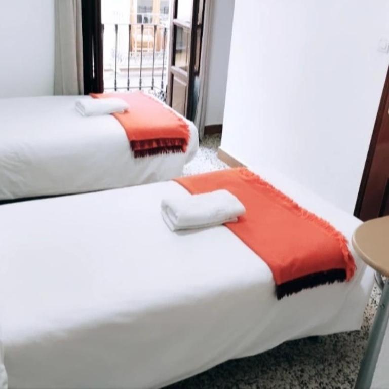 Pensión Zacatin - Double or Twin Room with Private Bathroom - 3