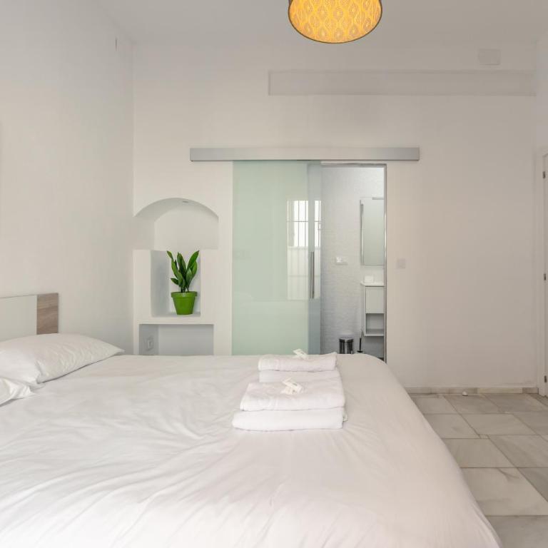 Alameda Corner - Superior Double Room - 1