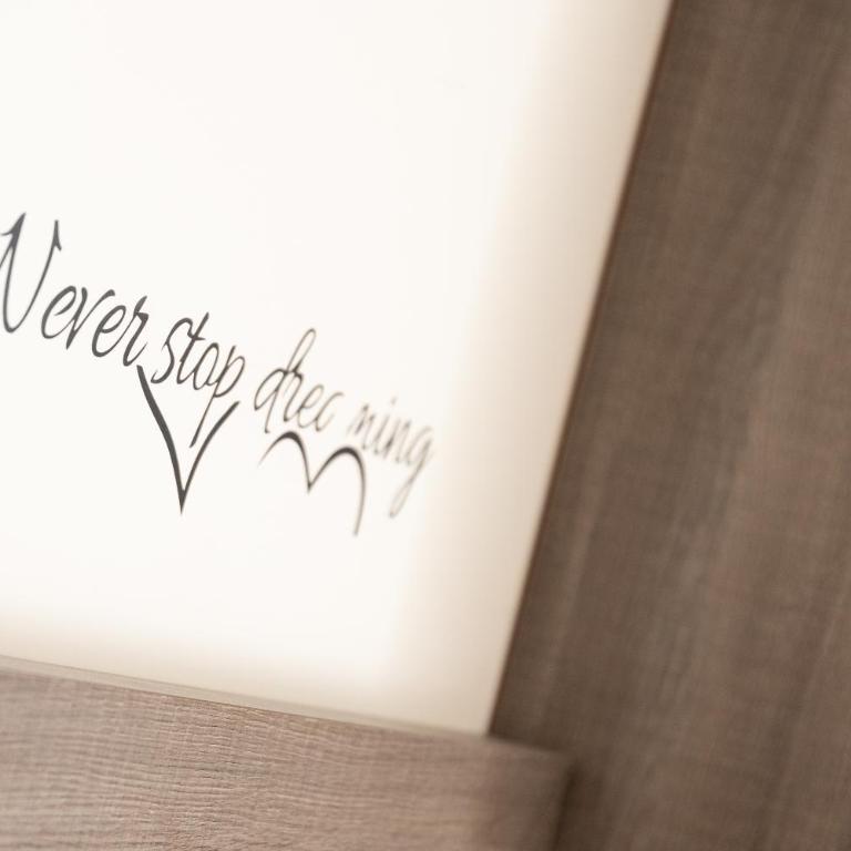 Hotel Edelweiss Riccione - Camera Matrimoniale con Letto a una Piazza e Mezza - 9