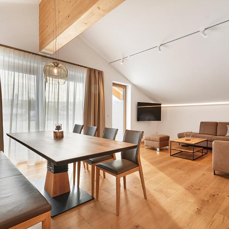 Schmuckstück Ferienapartments Bodenmais inkl aktivCARD - Loft with Whirlpool and Sauna - 5
