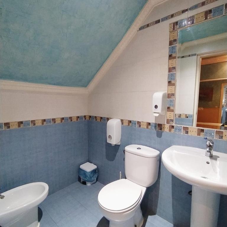 Hostal Avenida Andalucia - Solo Adultos - Habitación Doble Deluxe - 3