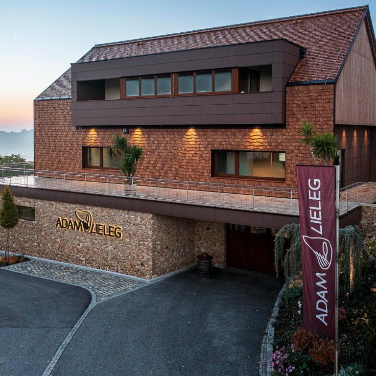 Weingut-Wohlfühlzimmer Adam-Lieleg - Chambre Double Deluxe avec Balcon - 9