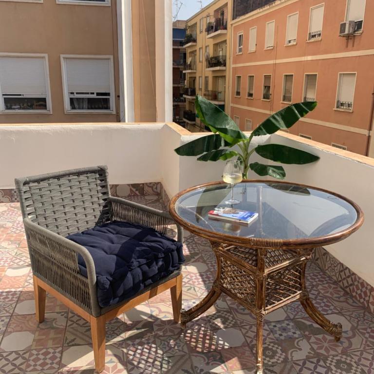 Soho Boho Apartments - with sunny rooftop terrace and fiber optic internet - Penthouse Apartment - 6
