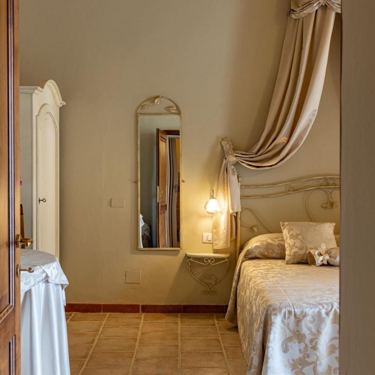 Colsereno Boutique Wine Resort - Deluxe Double Room with Shower - 3