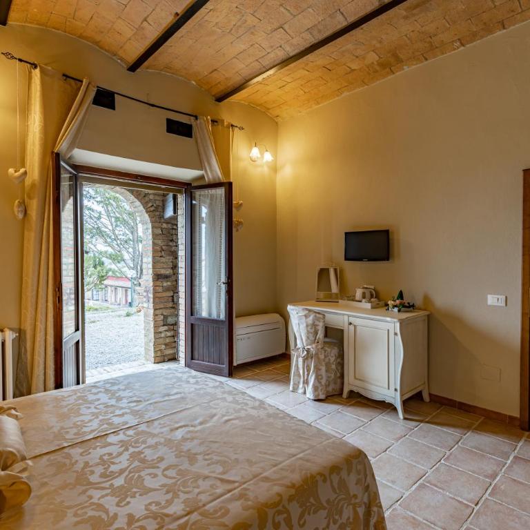 Colsereno Boutique Wine Resort - Deluxe Double Room with Shower - 5