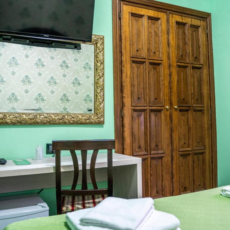 Hotel Ferrarese - Camera Matrimoniale/Doppia con Letti Singoli - 7