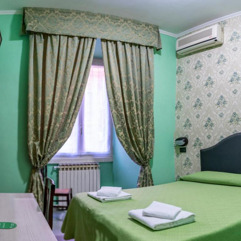 Hotel Ferrarese - Camera Matrimoniale/Doppia con Letti Singoli - 11