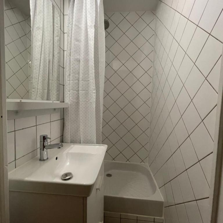 Joli Appart avec Parking en coeur de ville de SETE - Appartement 1 Chambre - 6