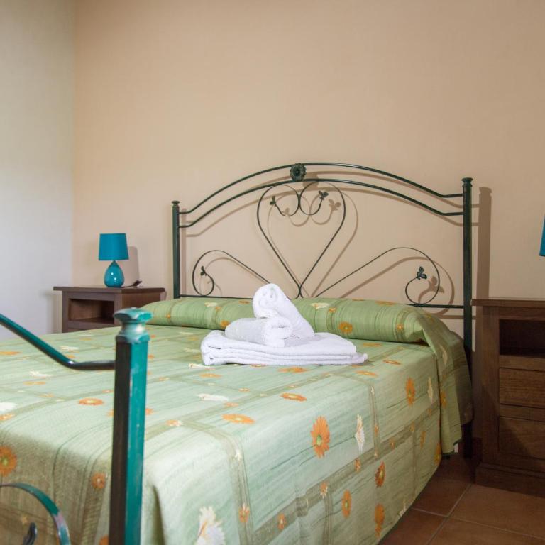 Casale Imperatore - Appartamento con 2 Camere da Letto - 1