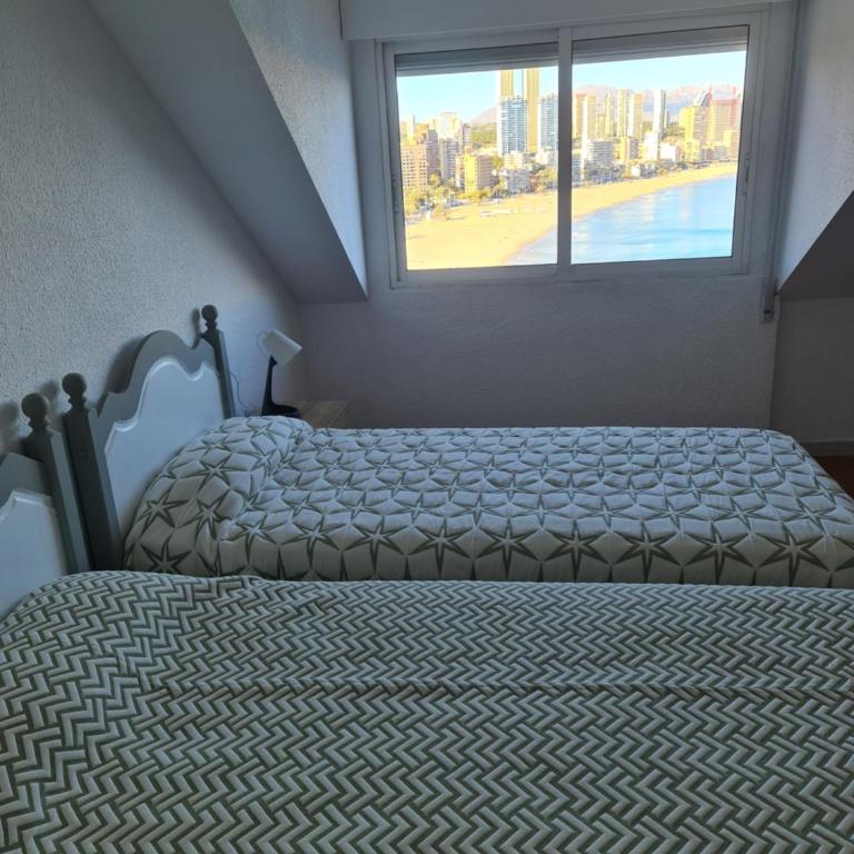 Bonito triplex con increíbles vistas - Casa Unifamiliar de 3 dormitorios - 31