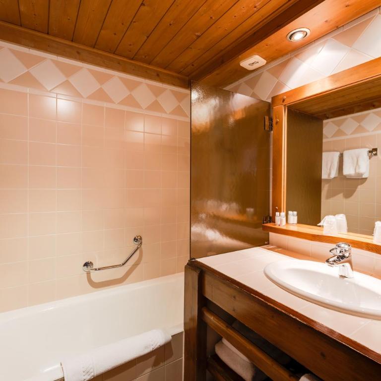 Hôtel La Grange d'Arly - Chambre Triple - 1