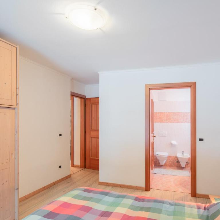 Appartamenti Agriturismo Cèsa Ciasates - Appartamento con 2 Camere da Letto e 2 Bagni - 3