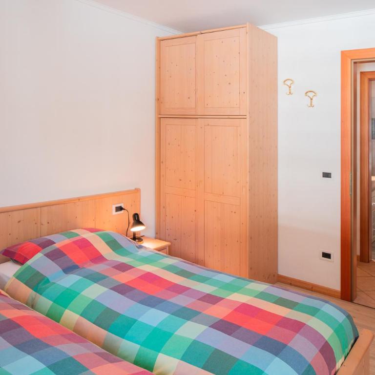 Appartamenti Agriturismo Cèsa Ciasates - Appartamento con 2 Camere da Letto e 2 Bagni - 4